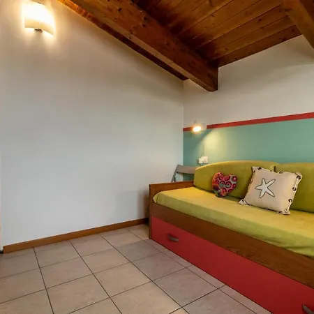 Gioiello Marino -1 Min From The Sea- Free Parking- Ac - Wi-fi Appartement *