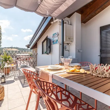 Apartment Gioiello Marino -1 Min From The Sea- Free Parking- Ac - Wi-fi *