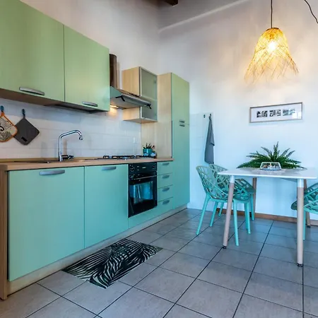 Apartment Gioiello Marino -1 Min From The Sea- Free Parking- Ac - Wi-fi *