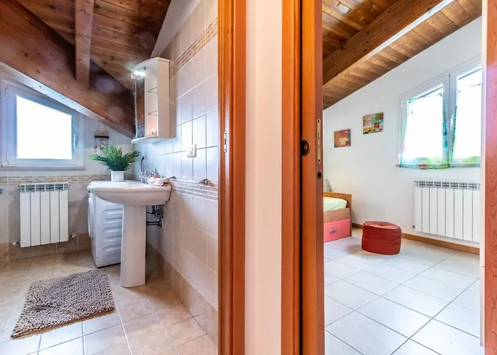 Gioiello Marino -1 Min From The Sea- Free Parking- Bike- Wi-fi Apartman *