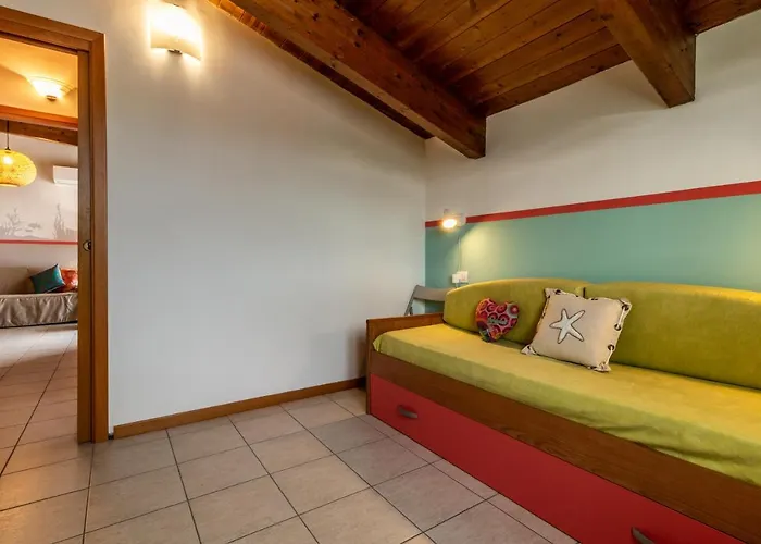 Gioiello Marino -1 Min From The Sea- Free Parking- Bike- Wi-fi Apartman *