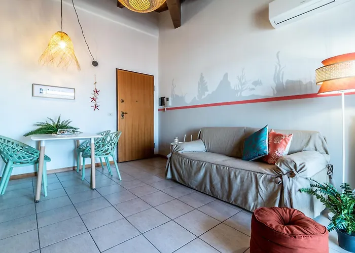 Gioiello Marino -1 Min From The Sea- Free Parking- Bike- Wi-fi شقة *